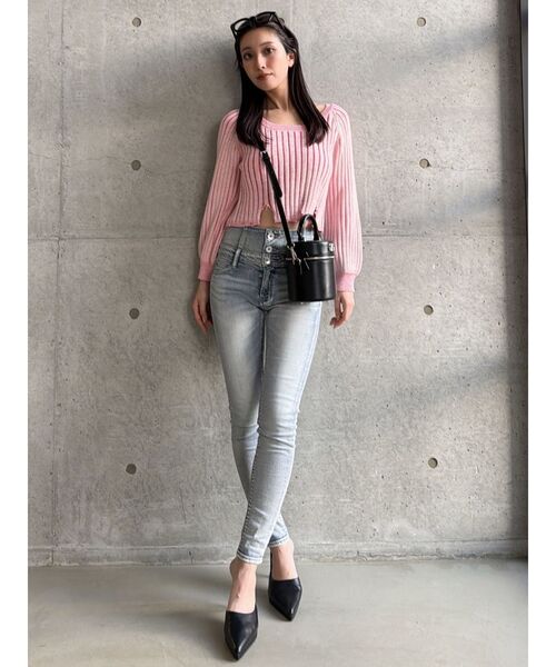 GYDA（ジェイダ）の「バイカラー2WAYニットトップス（ニット/セーター・レディース・ベージュ/ピンク/ブラック/スカイブルー・FREE）」の8枚目の写真