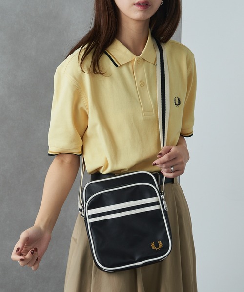 FRED PERRY（フレッドペリー）の「【FRED PERRY】L8258_CLASSIC SIDE BAG（ショルダーバッグ・レディース・ブラック/ベージュ・FREE）」の18枚目の写真