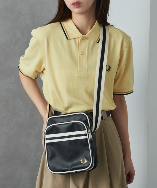 【新品】FRED PERRY ショルダーバッグ 24AW FRED PERRY フレッドペリー ナイロンツイルレザー サイドバッグ