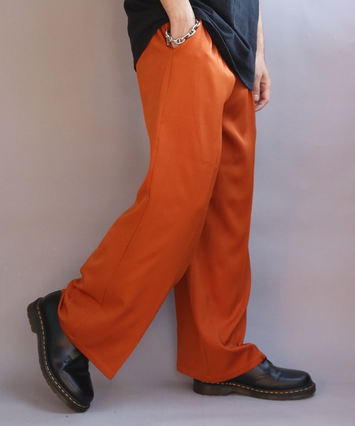 ８(eight)（エイト）の「カラーワイドパンツ（スラックス・メンズ・レッド/グリーン/ワインレッド/チャコールグレー/ライトブラウン/ブラック・MEDIUM/LARGE）」の3枚目の写真