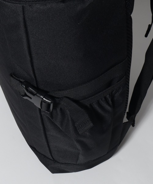 Mark Gonzales(マーク・ゴンザレス)の「【Mark Gonzales/マーク ゴンザレス】アートワークコレクション ボックスパック (容量:約17L)(バックパック/リュック・メンズ・ネイビー/ブラック・FREE)」の17枚目の写真