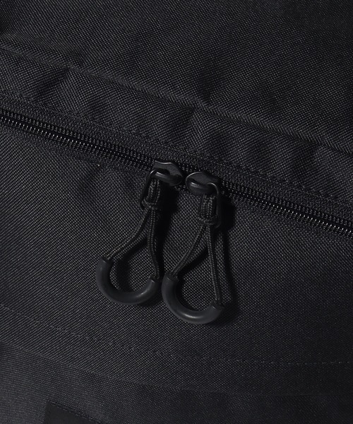 Mark Gonzales(マーク・ゴンザレス)の「【Mark Gonzales/マーク ゴンザレス】アートワークコレクション ボックスパック (容量:約17L)(バックパック/リュック・メンズ・ネイビー/ブラック・FREE)」の14枚目の写真