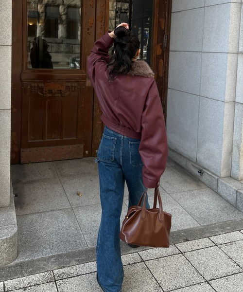 INTER FACTORY(インターファクトリー)の「rinka - 2wayフェイクレザーブルゾン made in INTERFACTORY(ブルゾン・レディース・ブラック/レッド・FREE)」の21枚目の写真