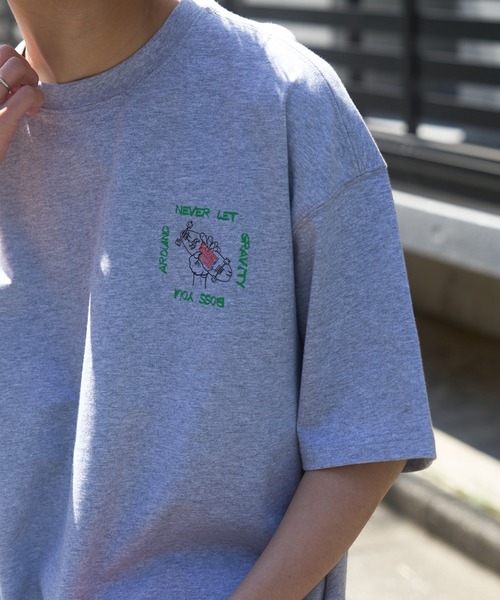 AIRWALK(エアウォーク)の「【AIRWALK】ワンポイントグリップスケートボード グラフィック オーバーサイズTシャツ(Tシャツ/カットソー・メンズ・ブラウン/ホワイト/グレー/ブラック/ネイビー・XL/L/M)」の22枚目の写真