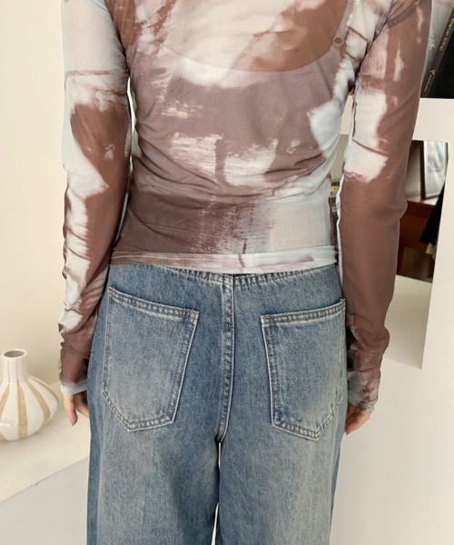 Eclat one(エクラワン)の「【Eclat one】ビスチェ風デザイン フロントシャーリング 総柄 ショアートップス(Tシャツ/カットソー・レディース・ミント/レッド/ブラウン・FREE)」の4枚目の写真