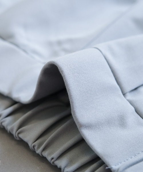 aquagarage（アクアガレージ）の「タック入りジョガーパンツ（その他パンツ・レディース・ブラック/サンドベージュ/チャコール/カーキ/ベージュ・S/M/L/LL）」の6枚目の写真