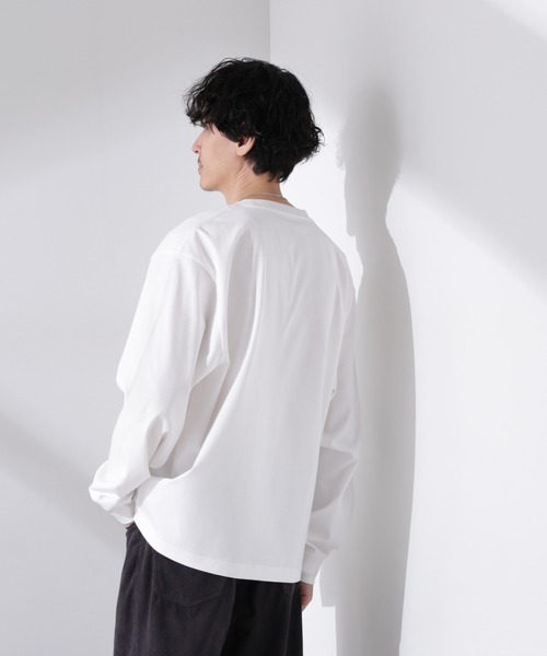 NANO universe(ナノユニバース)の「アンチスメル BIG クルーネックTシャツ 長袖(Tシャツ/カットソー・メンズ・ホワイト/ベージュ/ネイビー/ブラック・M/L)」の20枚目の写真