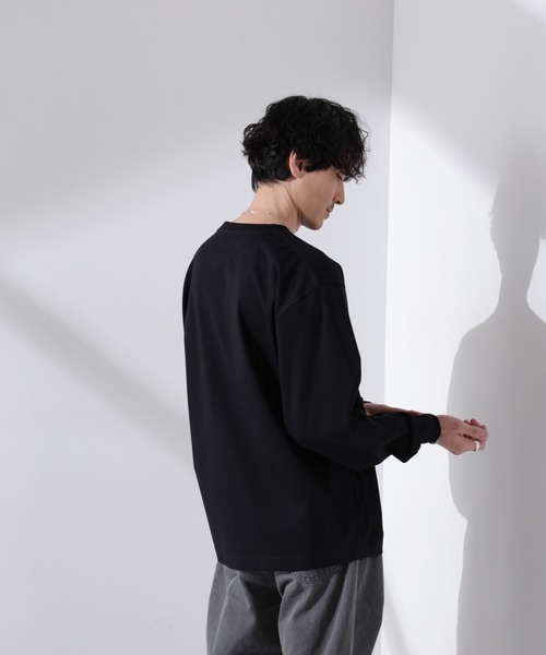 NANO universe(ナノユニバース)の「アンチスメル BIG クルーネックTシャツ 長袖(Tシャツ/カットソー・メンズ・ホワイト/ベージュ/ネイビー/ブラック・M/L)」の8枚目の写真