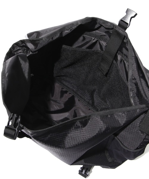 PACKING（パッキング）の「MANASTASH×PACKING/パッキング/TRAIL MESSENGER/トレイルメッセンジャーバッグ（メッセンジャーバッグ・メンズ・ブラック・F）」の9枚目の写真