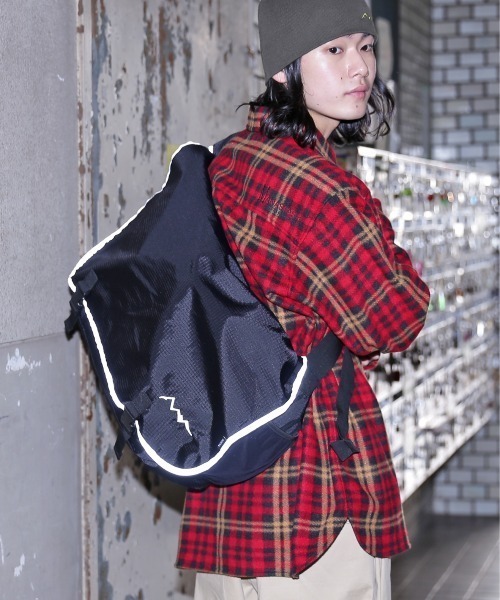PACKING（パッキング）の「MANASTASH×PACKING/パッキング/TRAIL MESSENGER/トレイルメッセンジャーバッグ（メッセンジャーバッグ・メンズ・ブラック・F）」の15枚目の写真
