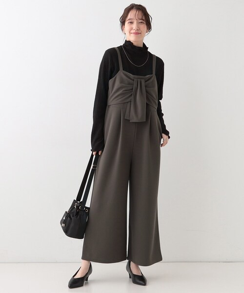 DRESKIP(ドレスキップ)の「【S-LL】リボン風キャミサロペット(サロペット/オーバーオール・レディース・チャコールグレー/ベージュ/ブラック・01/02/03/04)」の4枚目の写真