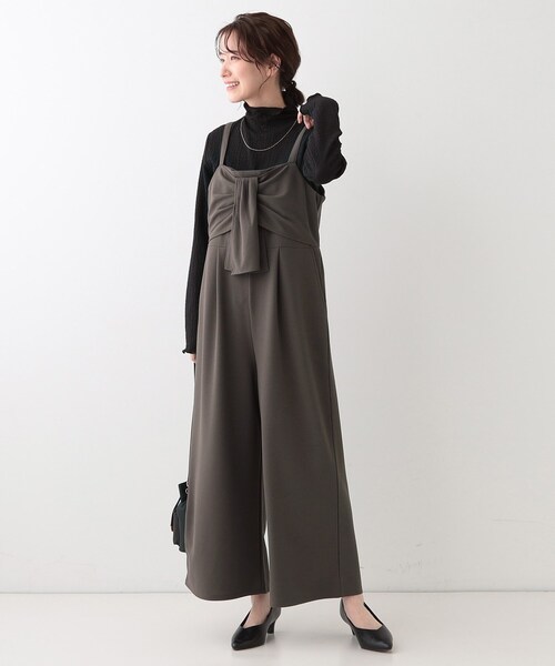 DRESKIP(ドレスキップ)の「【S-LL】リボン風キャミサロペット(サロペット/オーバーオール・レディース・チャコールグレー/ベージュ/ブラック・01/02/03/04)」の5枚目の写真