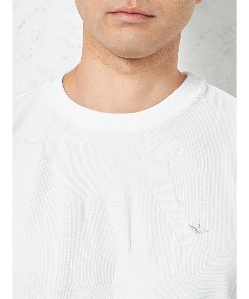 1PIU1UGUALE3 RELAX (ウノピゥウノウグァーレトレ リラックス)の「【1PIU1UGUALE3 RELAX】BIG CAMO JACQUARD Tシャツ (ウノ ピゥ ウノ ウグァーレ トレ)(Tシャツ/カットソー・メンズ・ホワイト/ブラック・L/M/LL)」の5枚目の写真