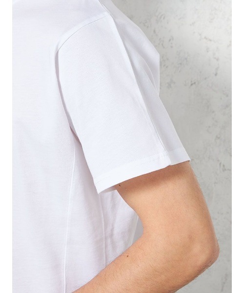1PIU1UGUALE3 RELAX (ウノピゥウノウグァーレトレ リラックス)の「【1PIU1UGUALE3 RELAX】BIG CAMO JACQUARD Tシャツ (ウノ ピゥ ウノ ウグァーレ トレ)(Tシャツ/カットソー・メンズ・ホワイト/ブラック・L/M/LL)」の6枚目の写真
