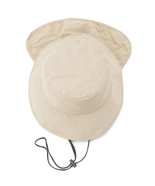 SHOO・LA・RUE（シューラルー）の「【撥水／UVカット】シェード付きポケッタブルハット【あご紐つき／サイズ調整】（ハット・レディース・オレンジ/ブラック/グレー/ナチュラル・00）」の8枚目の写真