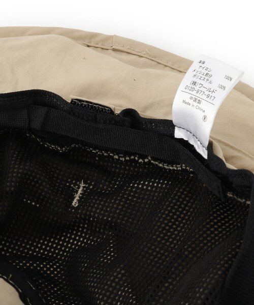 SHOO・LA・RUE（シューラルー）の「【撥水／UVカット】シェード付きポケッタブルハット【あご紐つき／サイズ調整】（ハット・レディース・オレンジ/ブラック/グレー/ナチュラル・00）」の13枚目の写真