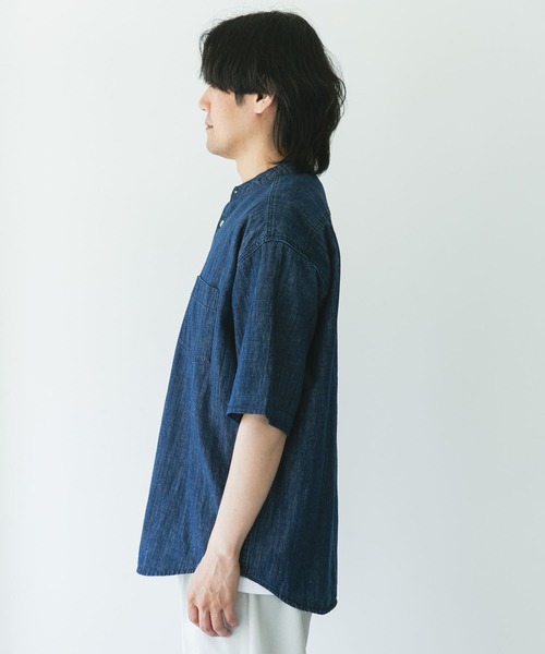 URBAN RESEARCH DOORS(アーバンリサーチドアーズ)の「リネン混 デニムバンドショートスリーブシャツ(シャツ/ブラウス・メンズ・ワンウォッシュ/ブルー系その他・MEDIUM/LARGE)」の5枚目の写真