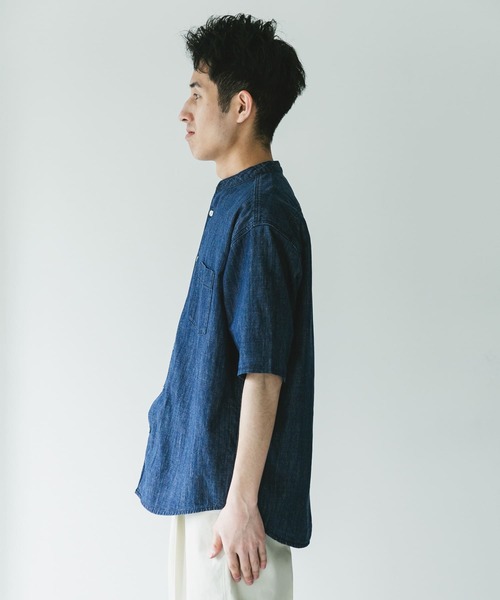URBAN RESEARCH DOORS(アーバンリサーチドアーズ)の「リネン混 デニムバンドショートスリーブシャツ(シャツ/ブラウス・メンズ・ワンウォッシュ/ブルー系その他・MEDIUM/LARGE)」の8枚目の写真