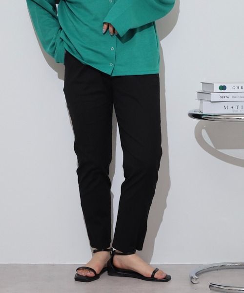 BRODIAEA(ブローディア)の「BRODIAEA 麻ストレッチテーパードパンツ(その他パンツ・レディース・ライム/ブラウン/モカ/ロイヤルブルー/ネイビー/カーキ/ブラック/オフホワイト・M-L)」の15枚目の写真