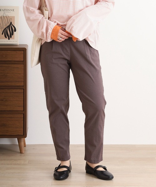 BRODIAEA(ブローディア)の「BRODIAEA 麻ストレッチテーパードパンツ(その他パンツ・レディース・ライム/ブラウン/モカ/ロイヤルブルー/ネイビー/カーキ/ブラック/オフホワイト・M-L)」の17枚目の写真