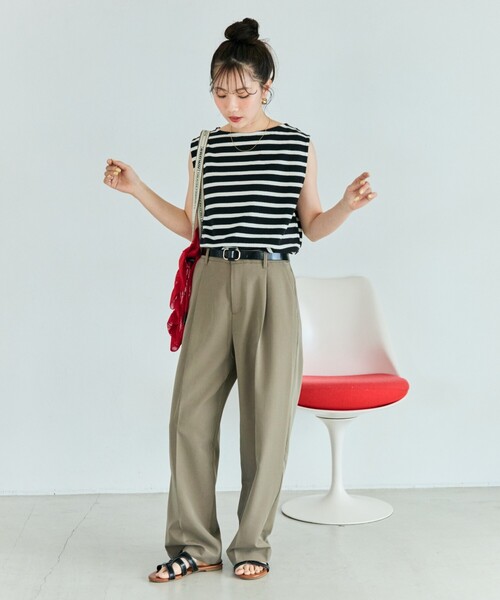 FREAK'S STORE(フリークスストア)の「限定展開 タックノースリーブボーダーTシャツ(Tシャツ/カットソー・レディース・オフホワイト/ブルー/ベージュ/イエロー/グリーン/その他13・フリ-)」の8枚目の写真