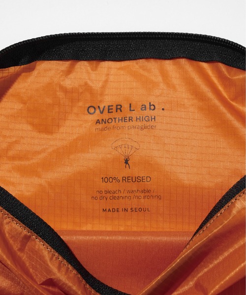 OverLab(オーバーラボ)の「「OverLab/オーバーラボ」スタンダードサコッシュバッグ(ショルダーバッグ・メンズ・ライム/ブラック/ブルー/オレンジ・FREE)」の16枚目の写真