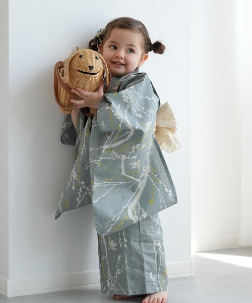 utatane(ウタタネ)の「キッズ浴衣3点セット ひよこ商店 浅葱鼠に飛び回る雀(浴衣・キッズ・ブルーグレー・100cm/110cm/120cm/130cm)」の6枚目の写真