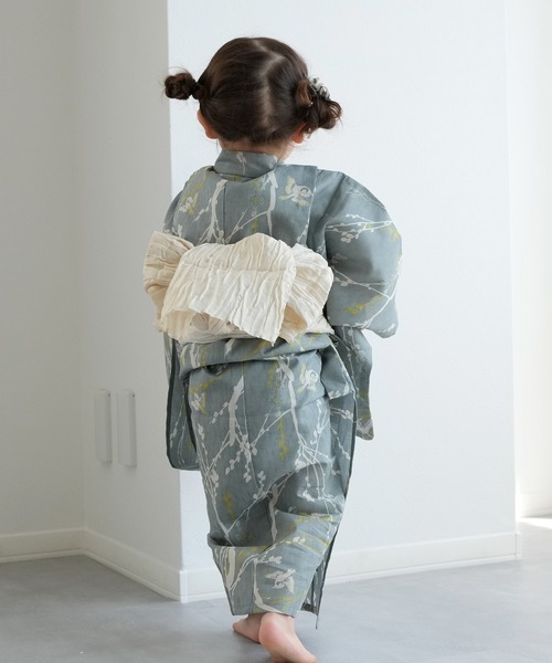 utatane(ウタタネ)の「キッズ浴衣3点セット ひよこ商店 浅葱鼠に飛び回る雀(浴衣・キッズ・ブルーグレー・100cm/110cm/120cm/130cm)」の7枚目の写真