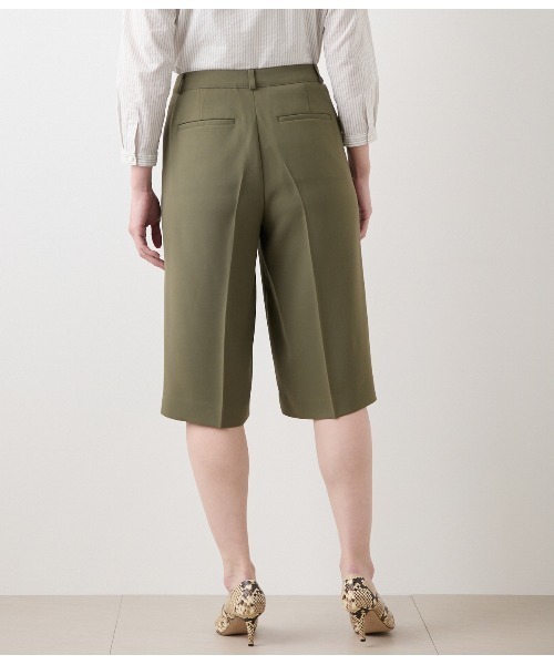 NEWYORKER(ニューヨーカー)の「【ストレッチ】マットクロス ハーフパンツ(その他パンツ・レディース・カーキ/ネイビー・9号/11号)」の11枚目の写真