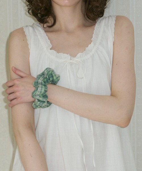 GIUNON(ジウノン)の「pale color check chouchou / ペールカラーチェックシュシュ(シュシュ・レディース・グリーン/ピンク/ブラウン・FREE)」の18枚目の写真