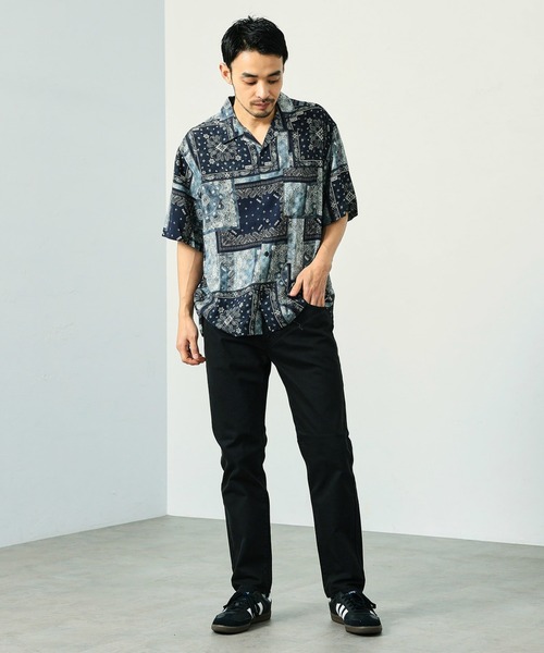 EDWIN（エドウィン）の「EDWIN エドウィン バンダナ オープンカラーシャツ 半袖（シャツ/ブラウス・メンズ・ネイビー・LARGE/SMALL/MEDIUM）」の2枚目の写真