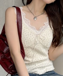 TREOVER（トレオーバー）の「上品でガーリーな印象に仕上げる花柄キャミソール（キャミソール）」
