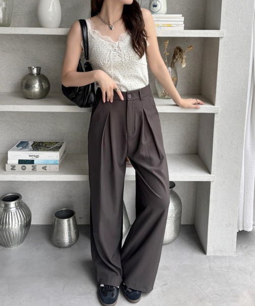 TREOVER（トレオーバー）の「上品でガーリーな印象に仕上げる花柄キャミソール（キャミソール・レディース・オートミール/アイボリー/オフホワイト・FREE）」の13枚目の写真