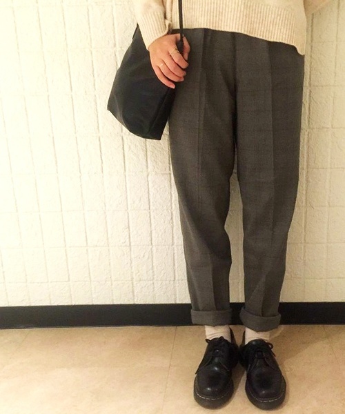 Kastane(カスタネ)の「イージーテーパードPT(その他パンツ・レディース・ベージュ/ネイビー/グレー/ライトベージュ・FREE)」の2枚目の写真