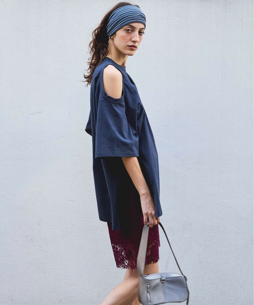 MAISON SPECIAL(メゾンスペシャル)の「Multiway Twist T-shirt/マルチウェイツイストTシャツ(Tシャツ/カットソー・レディース・チャコールグレー/ブルー/ホワイト/オレンジ・FREE)」の11枚目の写真