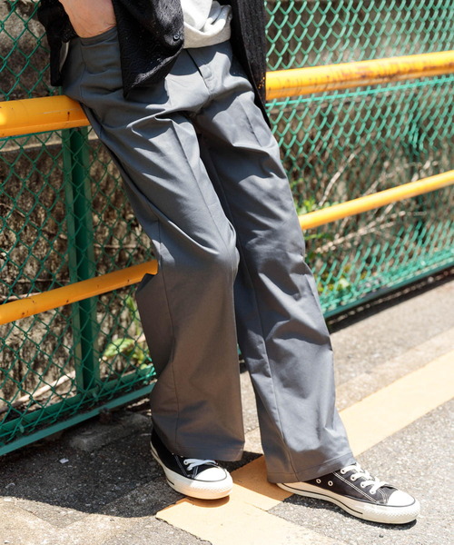 ITEMS URBANRESEARCH(アイテムズ アーバンリサーチ)の「センタープレスフレアードトラウザー(その他パンツ・メンズ・グレー/ブラック/ネイビー・MEDIUM/LARGE)」の9枚目の写真