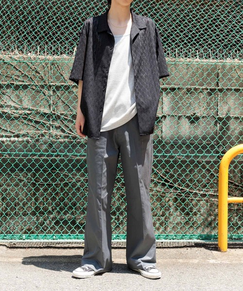 ITEMS URBANRESEARCH(アイテムズ アーバンリサーチ)の「センタープレスフレアードトラウザー(その他パンツ・メンズ・グレー/ブラック/ネイビー・MEDIUM/LARGE)」の14枚目の写真