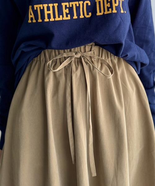 Java(ジャバ)の「《JaVaジャバコラボ》ふんわりフォルムが可愛い◎ピーチ起毛素材コクーンシルエットロングスカート(スカート・レディース・ブラック/ベージュ・LARGE/MEDIUM/SMALL/X-LARGE)」の17枚目の写真