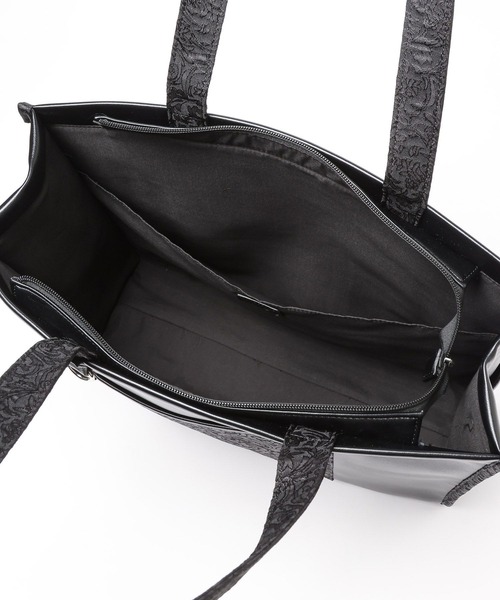 HARE（ハレ）の「BIGマルチポケットトート(HARE)（トートバッグ・レディース・ブラック/ブルー・FREE）」の8枚目の写真