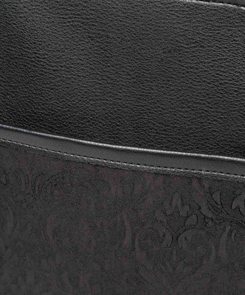 HARE（ハレ）の「BIGマルチポケットトート(HARE)（トートバッグ・レディース・ブラック/ブルー・FREE）」の4枚目の写真