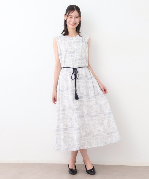 LAURA ASHLEY(ローラアシュレイ)の「【STORY掲載!/コットン100%/同柄アイテムあり】ブレイスミス トワル柄 ワンピース(ワンピース・レディース・ホワイト系3/ネイビー系・38/40)」の15枚目の写真