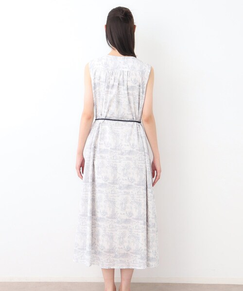 LAURA ASHLEY(ローラアシュレイ)の「【STORY掲載!/コットン100%/同柄アイテムあり】ブレイスミス トワル柄 ワンピース(ワンピース・レディース・ホワイト系3/ネイビー系・38/40)」の7枚目の写真
