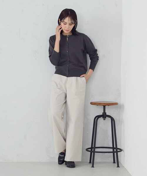 COMME CA ISM（コムサイズム）の「【マシンウォッシャブル】ベーシック クルーネックカーディガン（カーディガン/ボレロ・レディース・ブラック/ホワイト/グリーン/チャコール・MEDIUM/LARGE）」の10枚目の写真