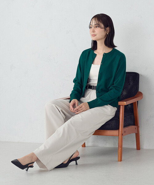 COMME CA ISM（コムサイズム）の「【マシンウォッシャブル】ベーシック クルーネックカーディガン（カーディガン/ボレロ・レディース・ブラック/ホワイト/グリーン/チャコール・MEDIUM/LARGE）」の15枚目の写真