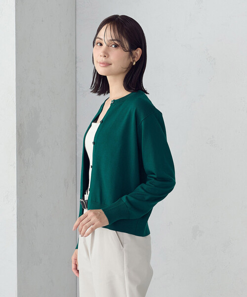 COMME CA ISM（コムサイズム）の「【マシンウォッシャブル】ベーシック クルーネックカーディガン（カーディガン/ボレロ・レディース・ブラック/ホワイト/グリーン/チャコール・MEDIUM/LARGE）」の19枚目の写真