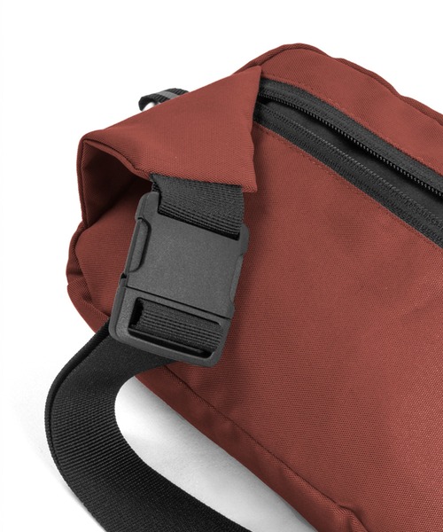 ChicoBag(チコバッグ)の「ChicoBag/チコバッグ Belt Bag rePETe + Refine(ボディバッグ/ウエストポーチ・レディース・ブラック/B/A・FREE)」の4枚目の写真