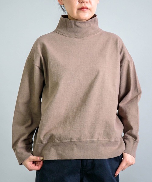 OMNIGOD（オムニゴッド）の「[OMNIGOD womens / オムニゴッド] 8/天竺 ハイネックマニッシュトレーナー（スウェット・レディース・アッシュグレー/アイボリー/ブラック/ネイビー・FREE）」の3枚目の写真