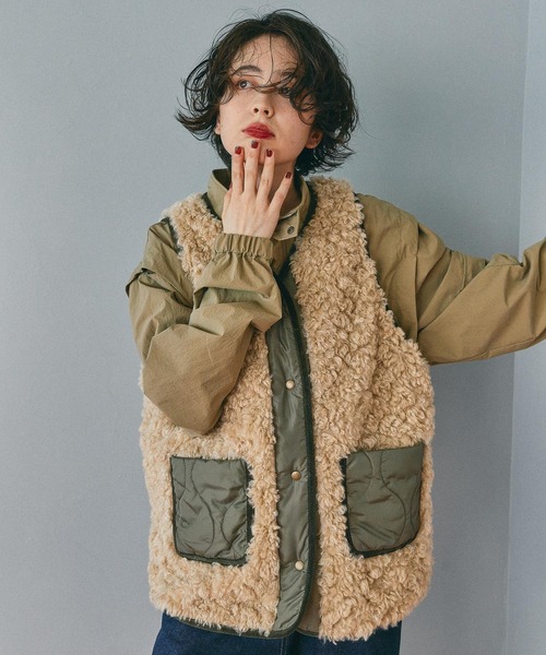 niko and（ニコアンド）の「アソートファーベスト（ベスト）」 - WEAR