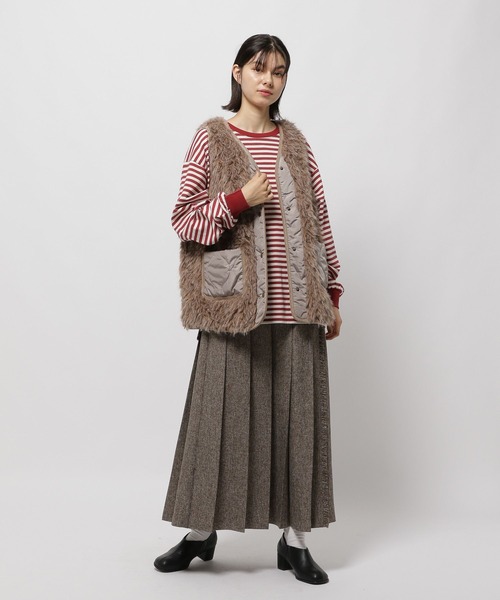 niko and ... ファー ベスト Lサイズ完売品カーキ新品タグ付き niko and（ニコアンド）の「クレイジーファーベスト（ベスト