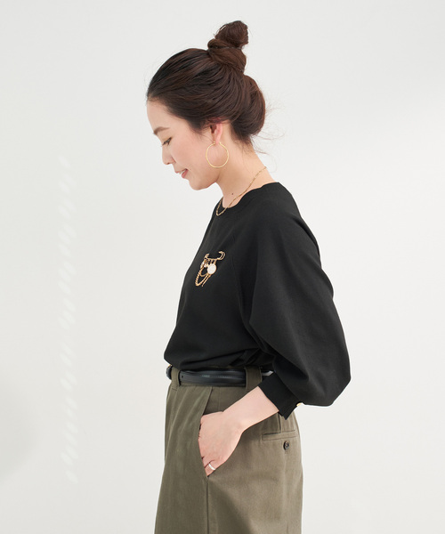 B.C STOCK(ベーセーストック)の「手洗い可 / チェーンブローチ付きニットプルオーバー(ニット/セーター・レディース・ブラック/ブラウン/ボルドー・FREE)」の8枚目の写真